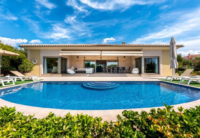 Magnifique villa avec piscine